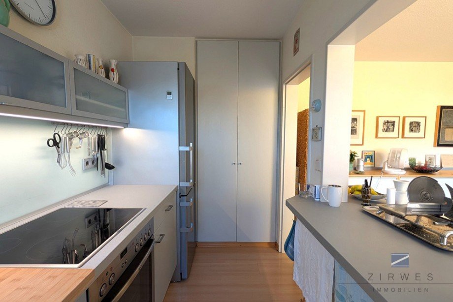 K�che Dachgeschosswohnung K�ln