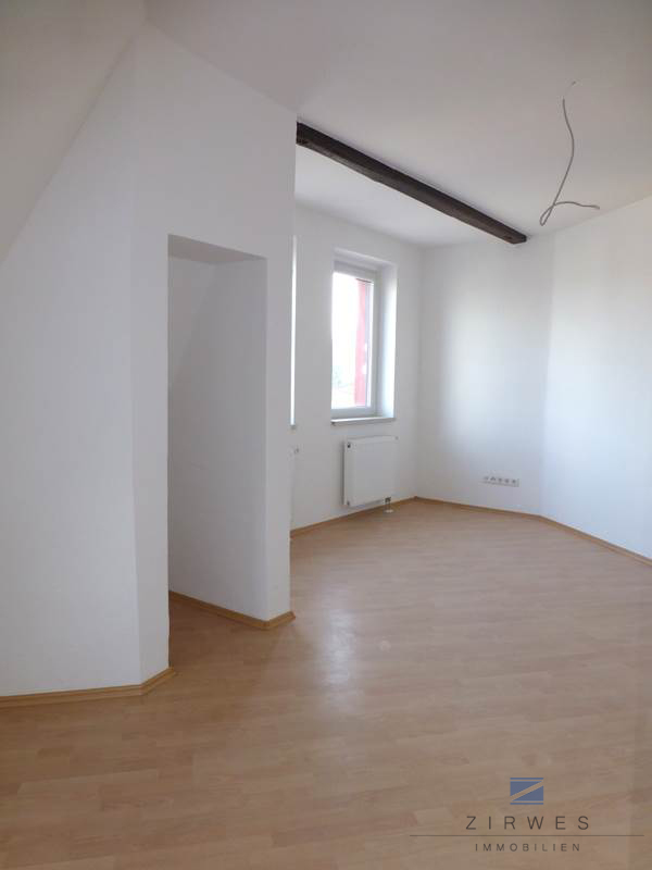 021 Wohn Schlafraum 2.OG W7 Mehrfamilienhaus Frechen