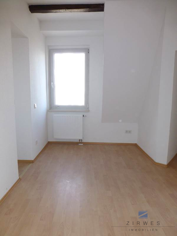 023 Wohn Schlafraum 2.OG W7 Mehrfamilienhaus Frechen