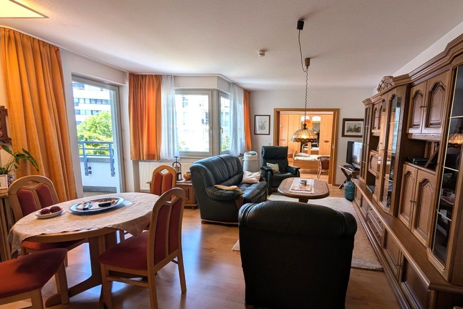 Wohn-Esszimmer Etagenwohnung K�ln